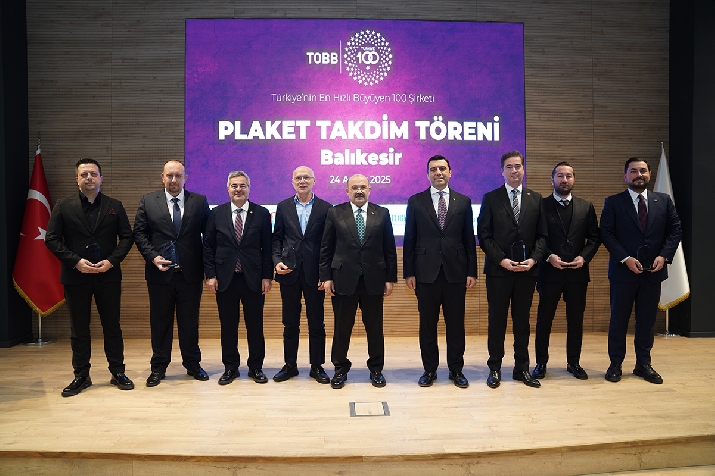 Türkiye’nin En Hızlı Büyüyen 100 Şirketi Plaket Töreni